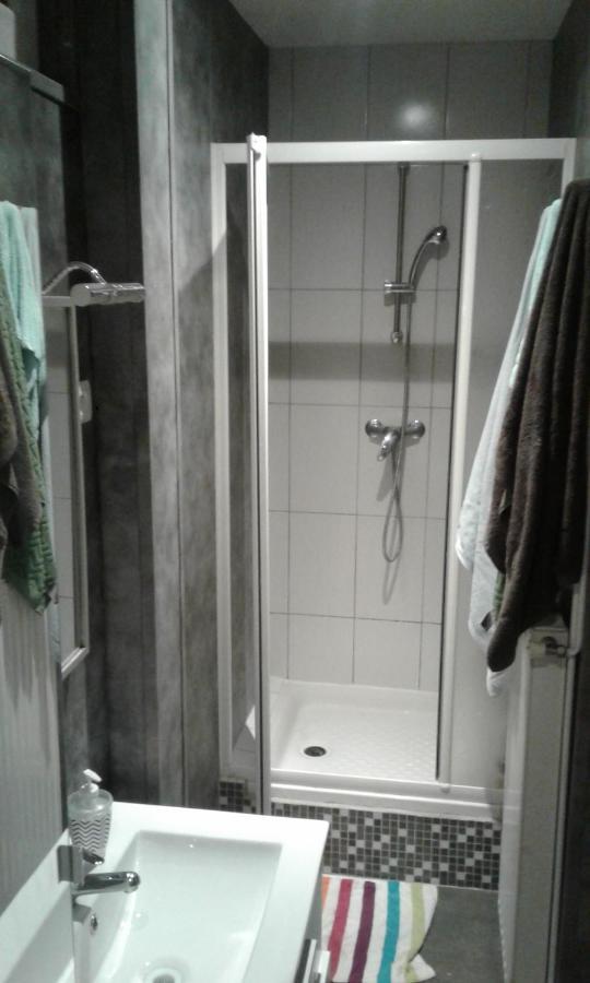 Saint-Chamond Aparthotel ภายนอก รูปภาพ