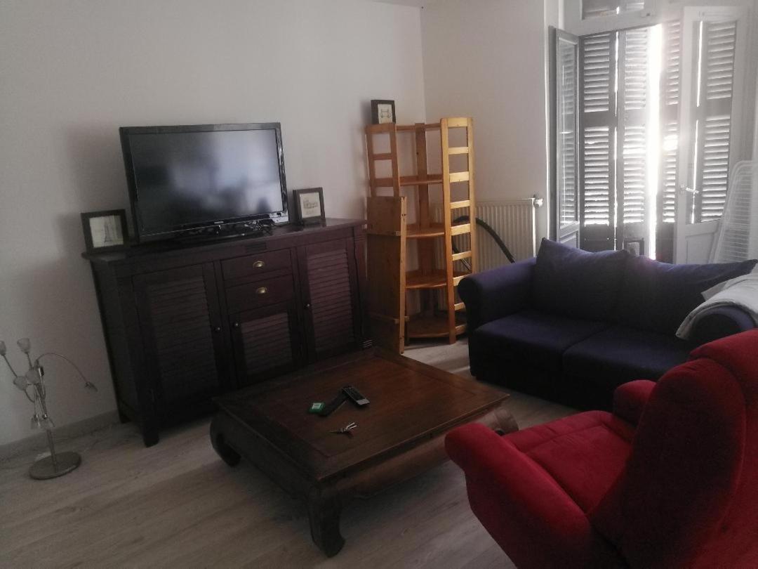 Saint-Chamond Aparthotel ภายนอก รูปภาพ